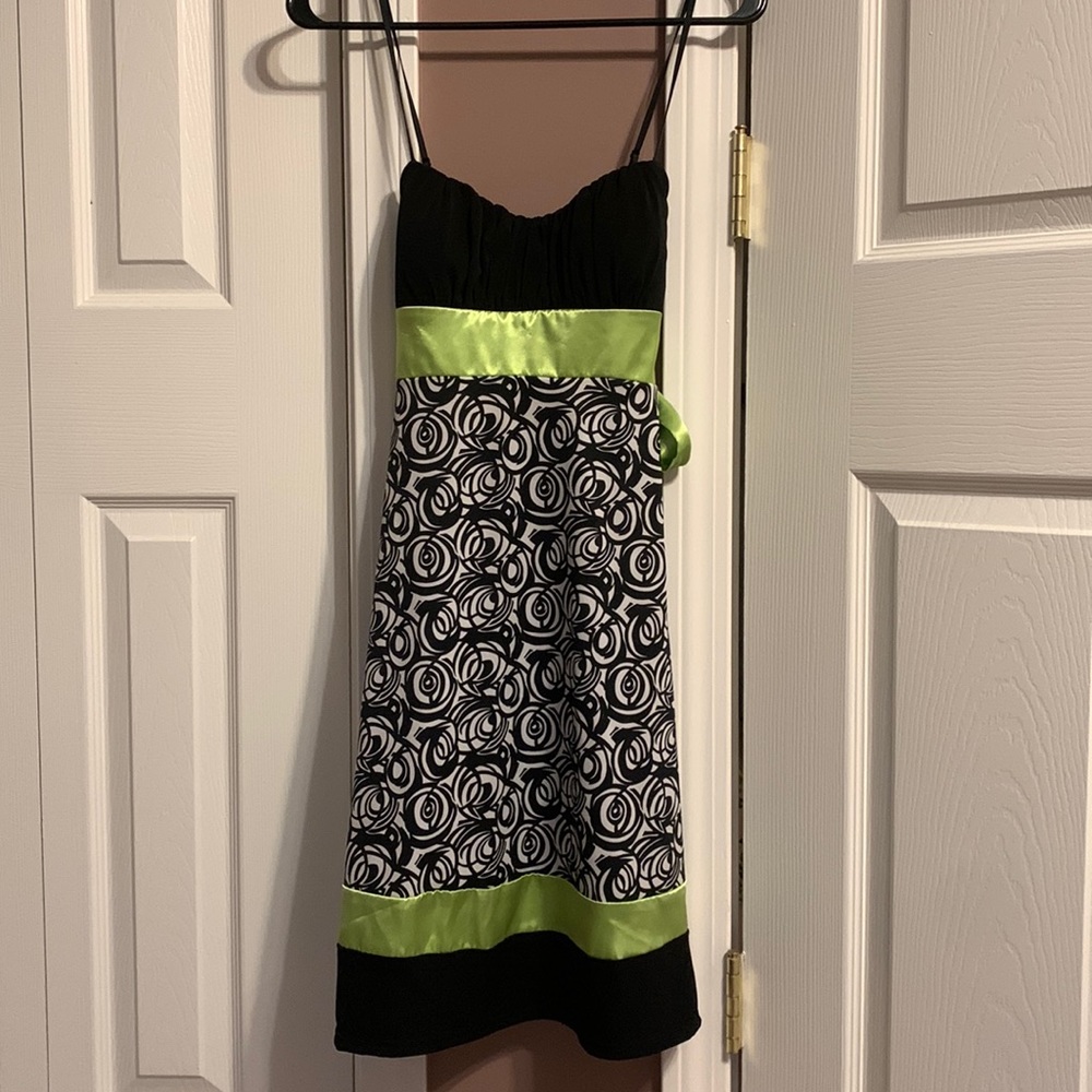 Black and lime green midi dress